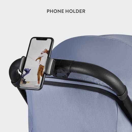Универсальный держатель Easywalker для смартфона — как выглядит в жизни