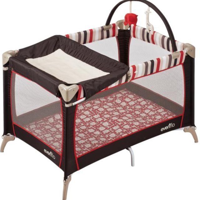 Фото Манеж-кровать Evenflo BabySuite Эвенфло БебиСьют, реальные фотографии клиентов | Коляски-Кроватки.Ру