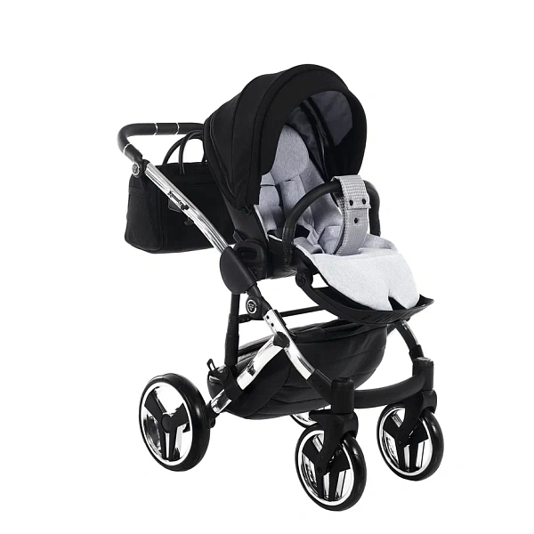 Детская коляска Junama Diamond Special V2 3 в 1 на серебряной раме фото 9