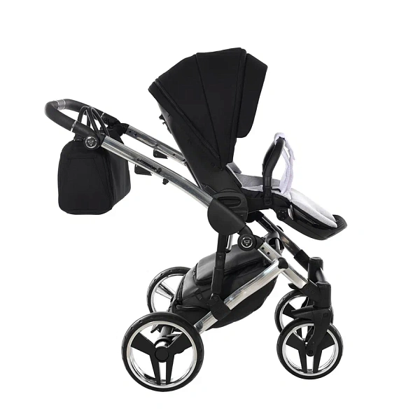 Детская коляска Junama Diamond Special V2 3 в 1 на серебряной раме фото 1
